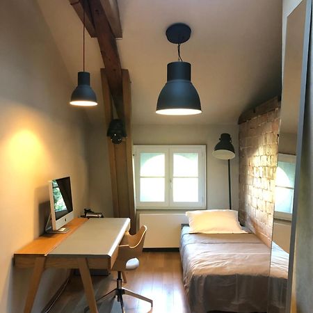 Bed and Breakfast Ancienne Fabrique De Soie A La Galiciere Chatte Exterior foto