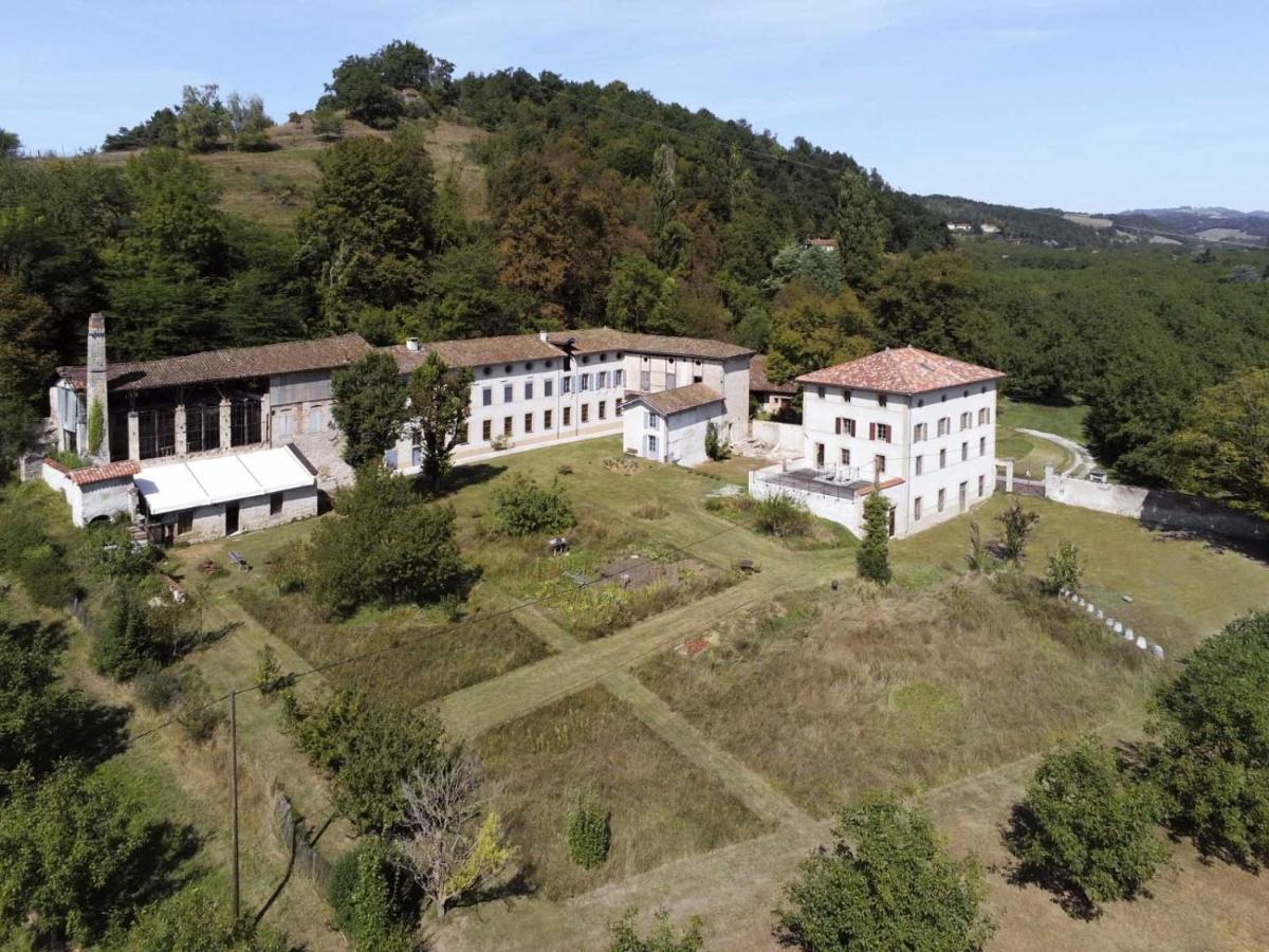 Bed and Breakfast Ancienne Fabrique De Soie A La Galiciere Chatte Exterior foto